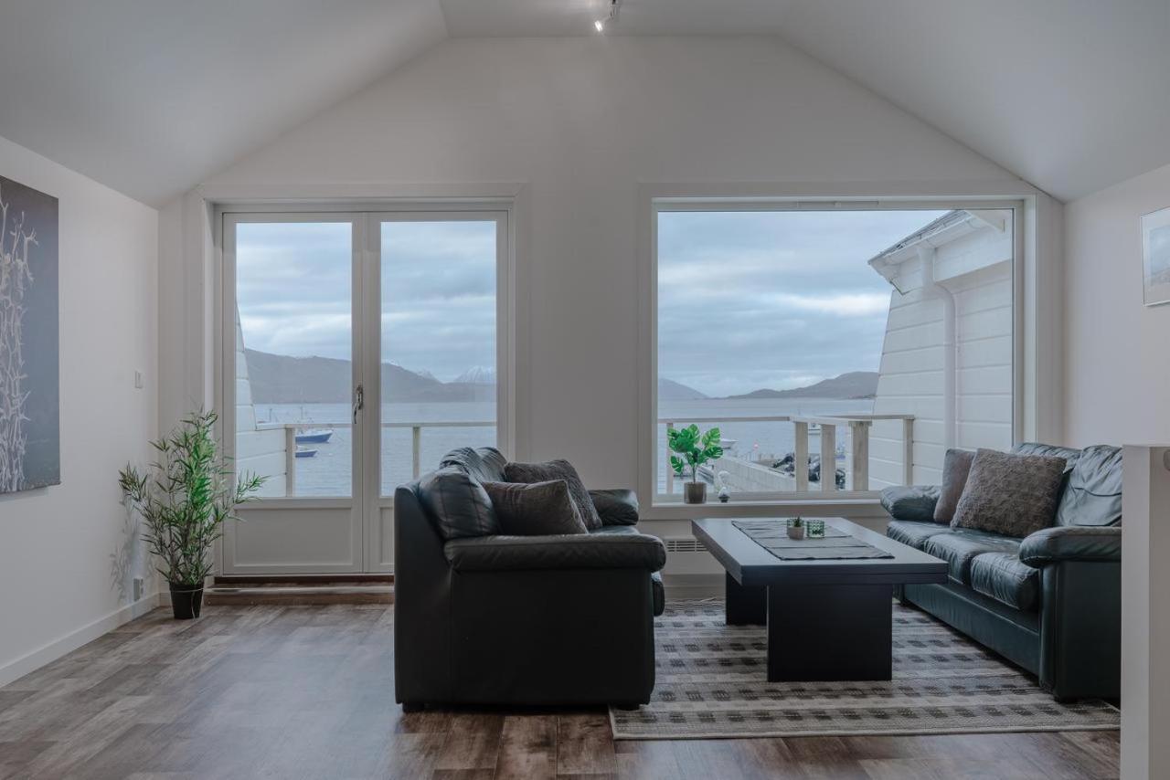Camp Aurora Villa Karlsøy Esterno foto